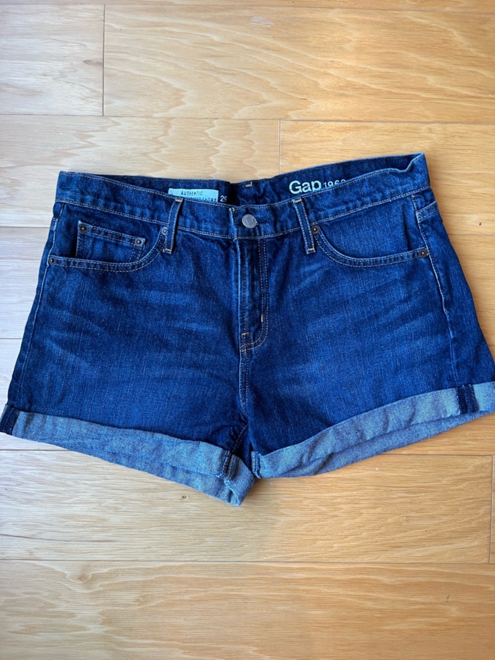 GAP Indigo Rolled Cuff Denim Shorts
